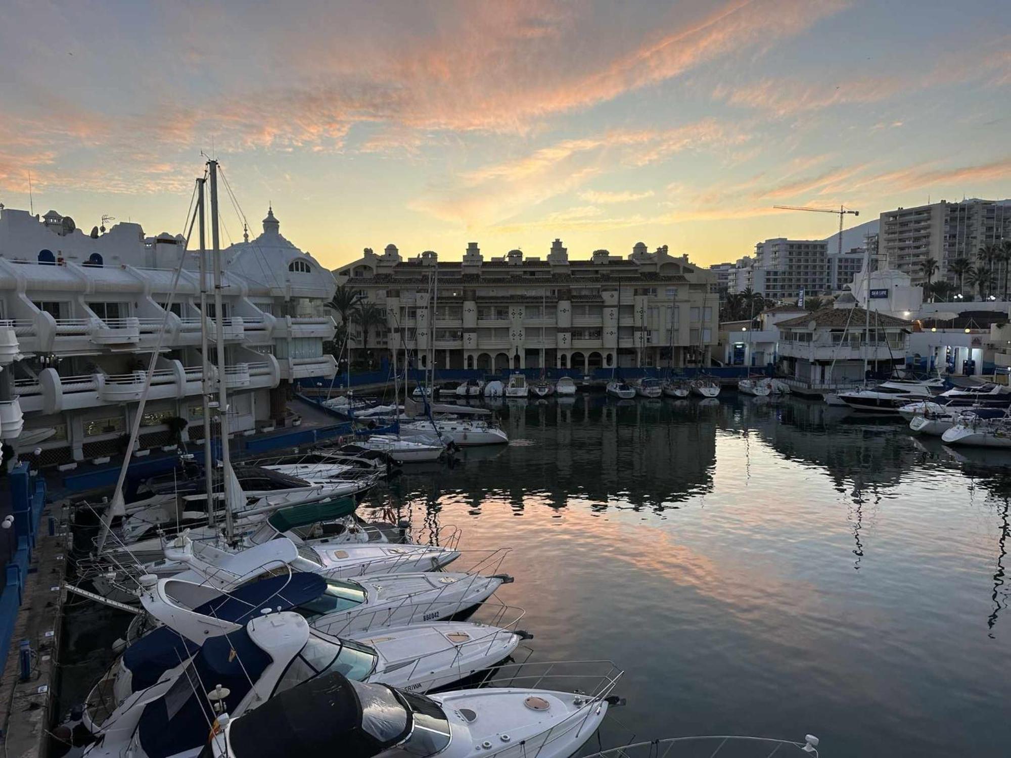 Nice Apartament In Puerto Marina Benalmádena Eksteriør bilde
